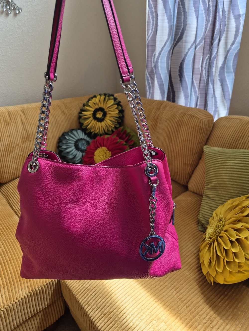 Michael Kors Hot Pink Pebbled Leather Shoulder Bag with Silver Chain-Link Straps - Picture 3 of 16